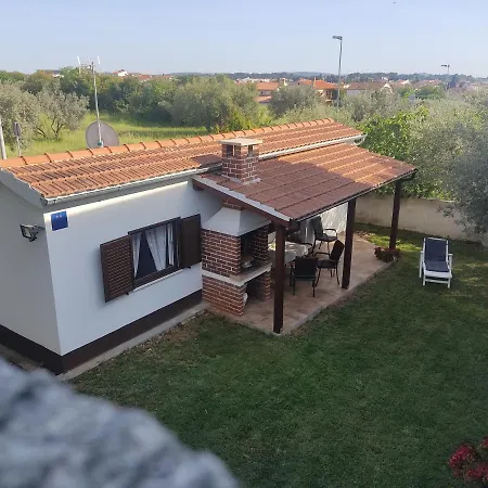 Little House Apartment